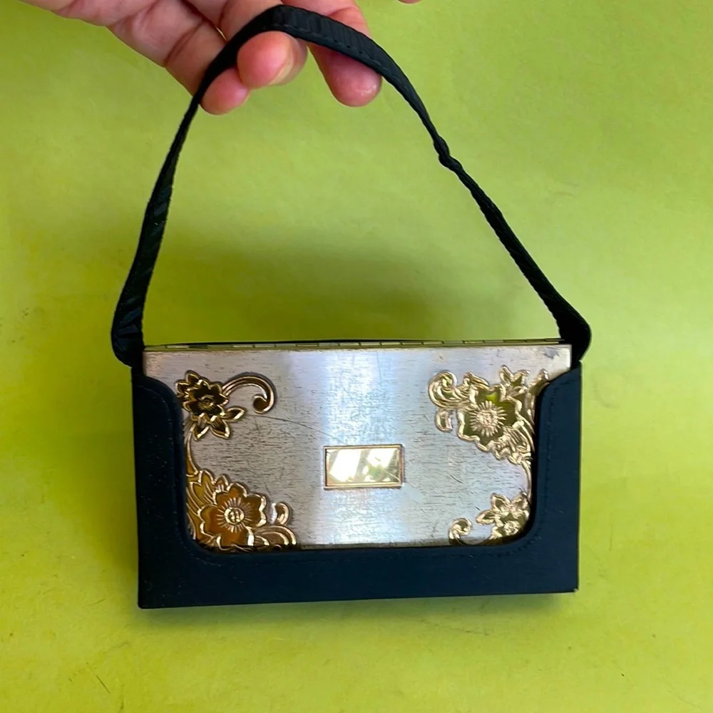 Vintage 50’s mini metallic silver/gold Volupte USA compact mini purse